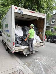 Professional Junk Removal  in Sterling Heights, MI